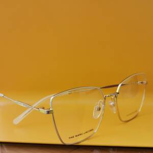 Marc Jacobs 561