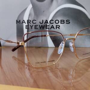Marc Jacobs 561
