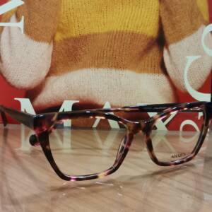 Max & Co. 5001