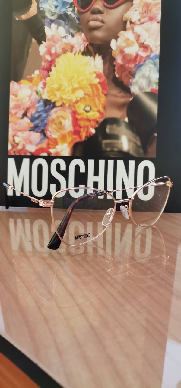 Moschino 574