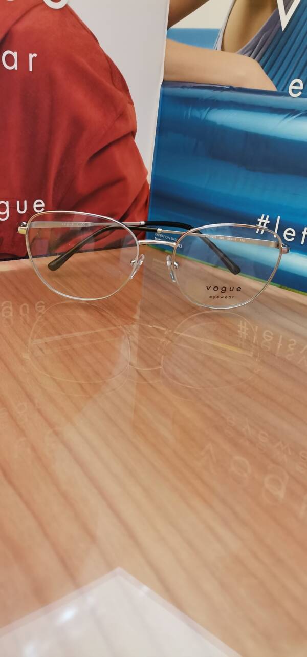 Vogue 4231 - immagine 3