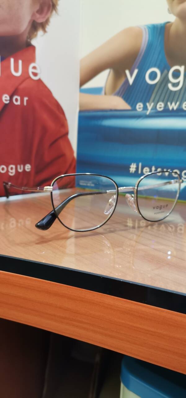 Vogue 4229