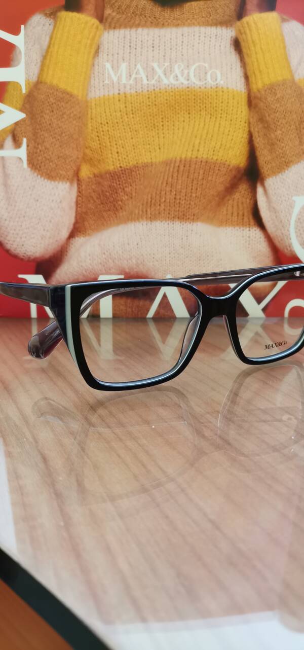Max & Co. 5059