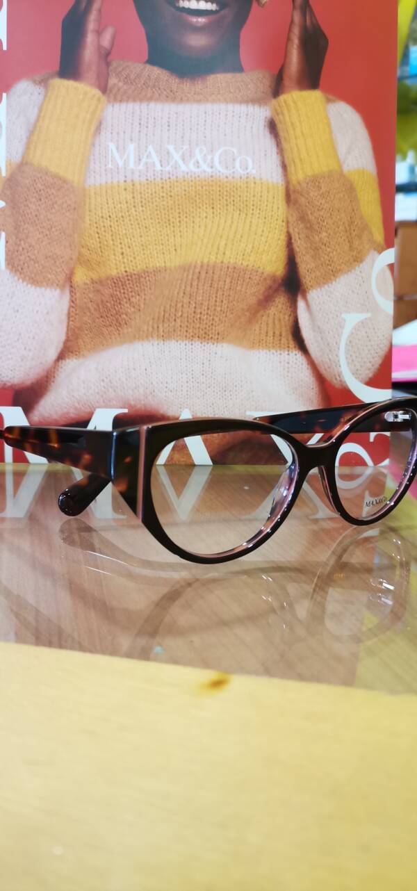 Max & Co. 5058