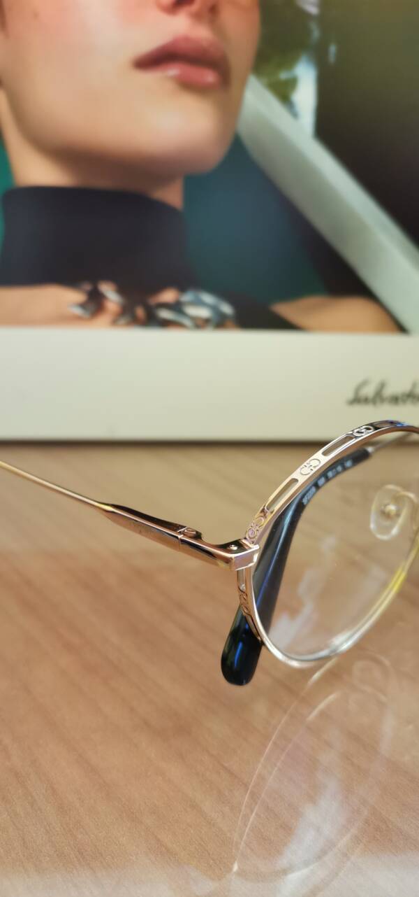 Salvatore Ferragamo 2209 - immagine 2