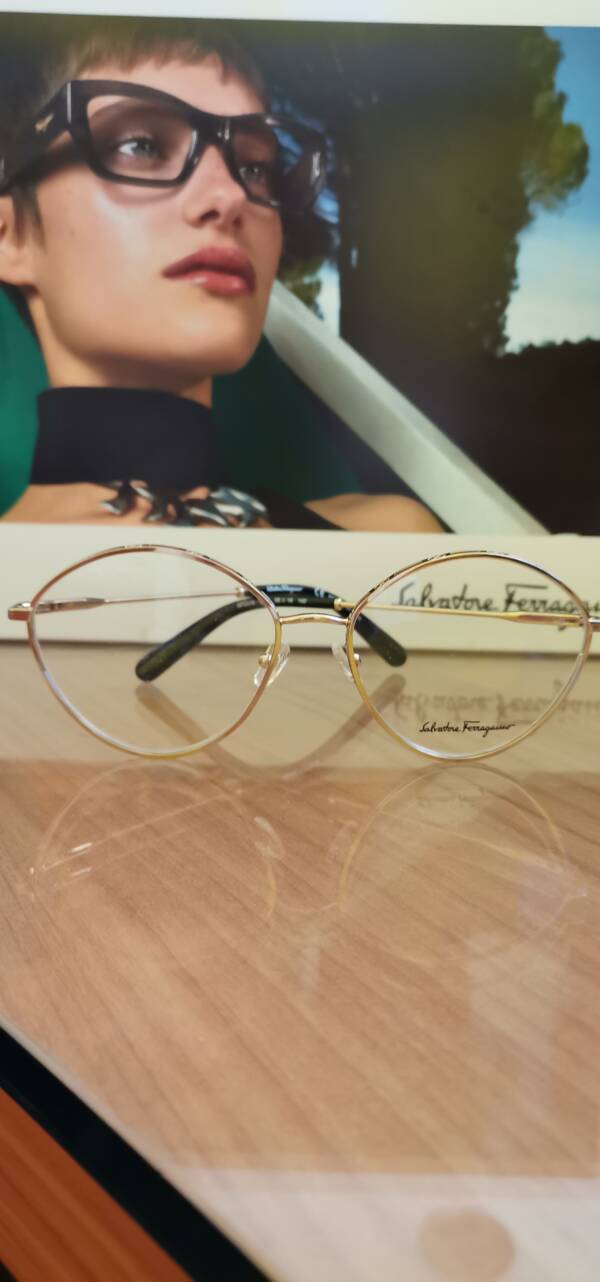 Salvatore Ferragamo 2209 - immagine 3