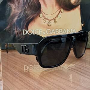 Dolce & Gabbana 4403