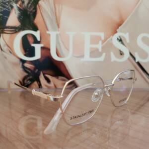 Guess 9223