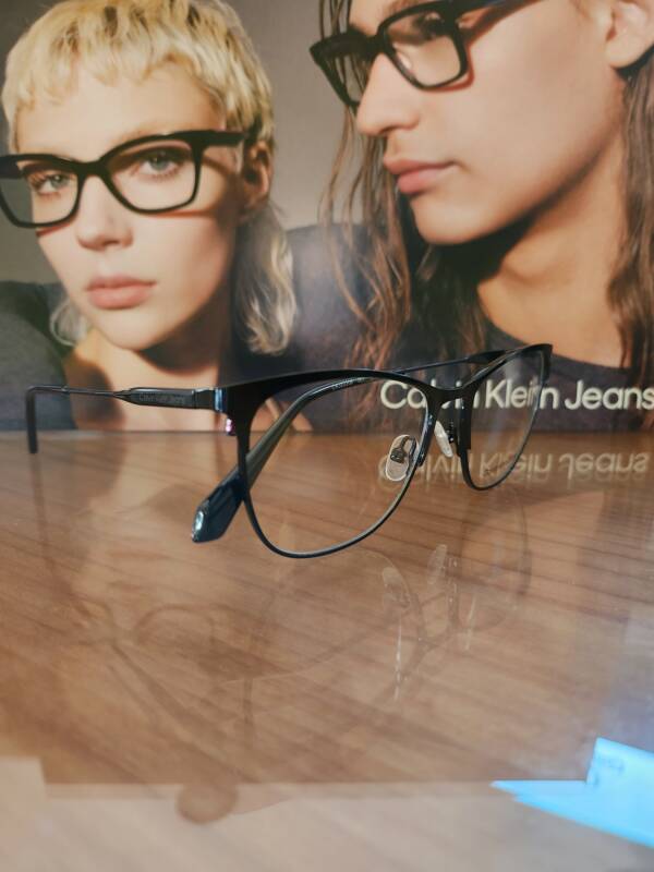 Calvin Klein 22206