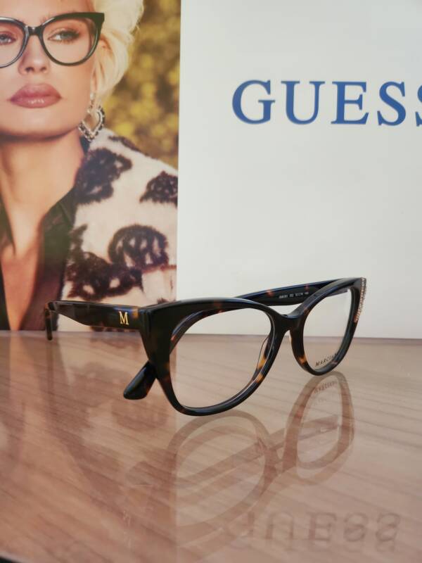 Guess 0381