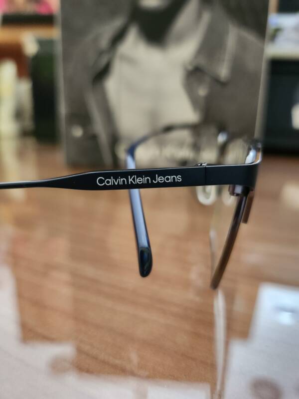 Calvin Klein 23205 - immagine 2