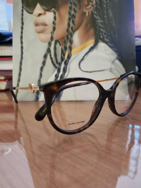 Marc Jacobs 656