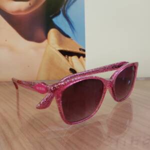 Guess 9238