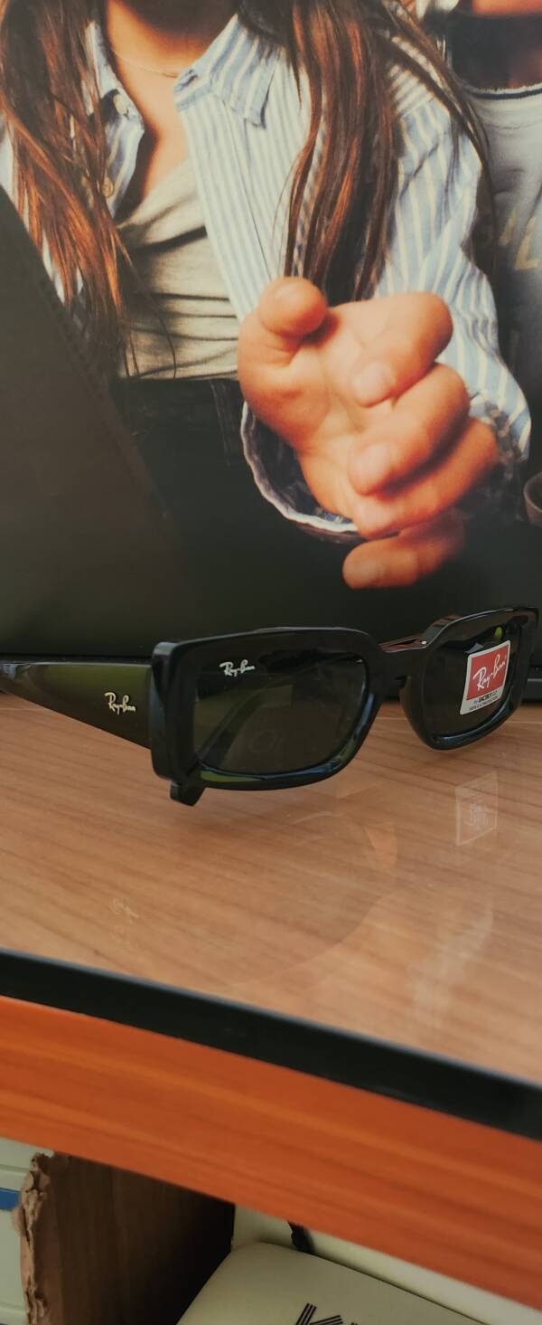 Ray Ban 4395