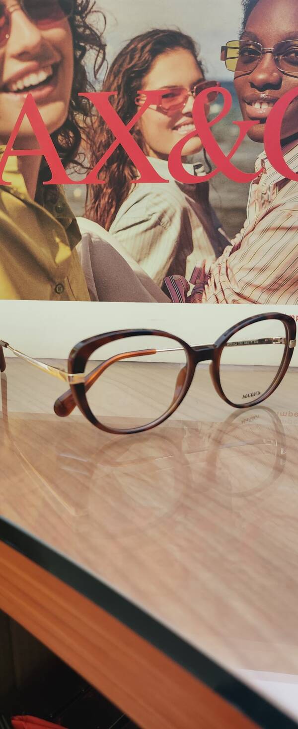 Max & Co. 5112
