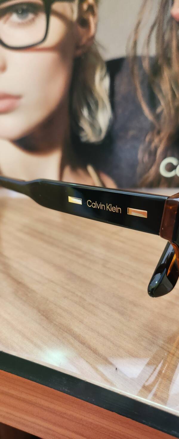 Calvin Klein 23541 - immagine 2