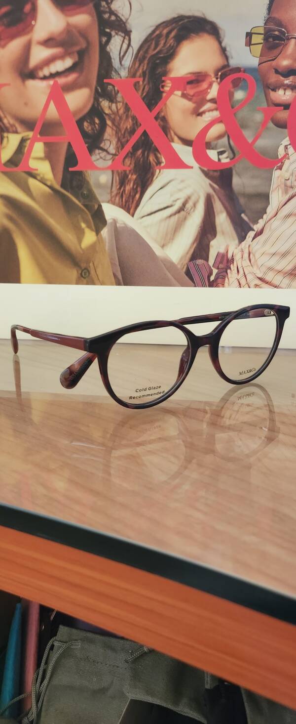 Max & Co. 5106