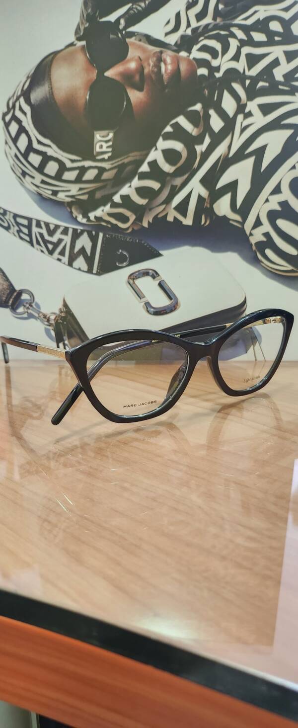 Marc Jacobs 707