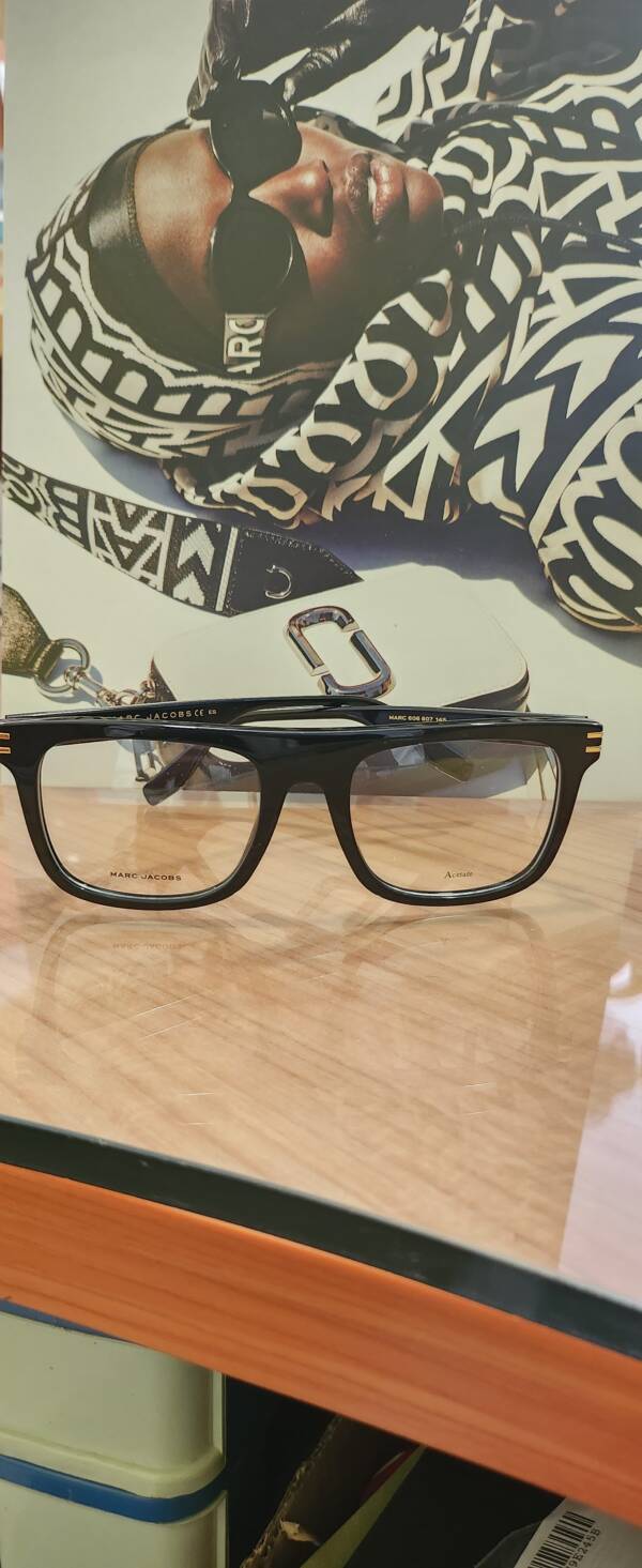 Marc Jacobs 606 - immagine 3