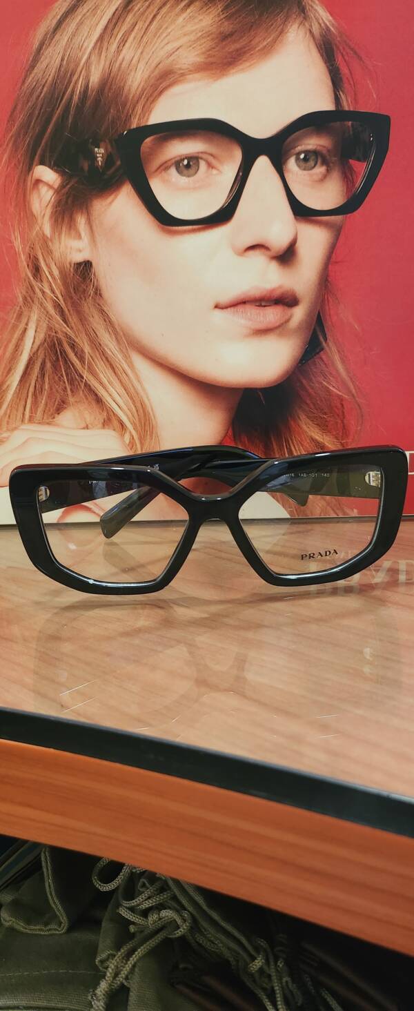 Prada A04 - immagine 3