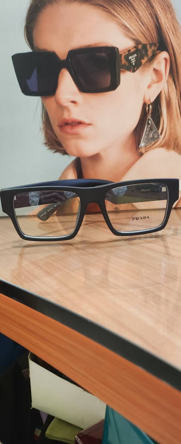 Prada A08 - immagine 3
