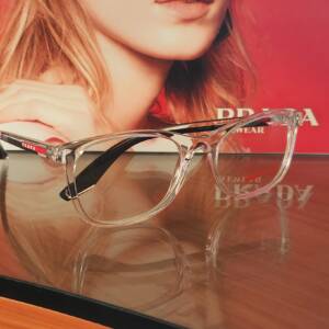 Prada 05P