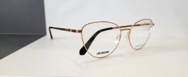 Love Moschino 587