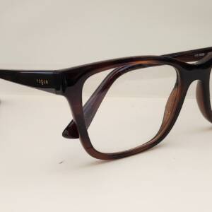 Vogue 5556