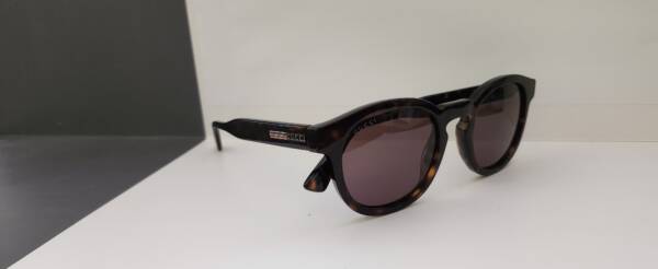 Gucci 0825
