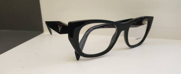 Prada A18