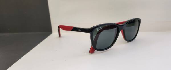 Ray Ban 9077