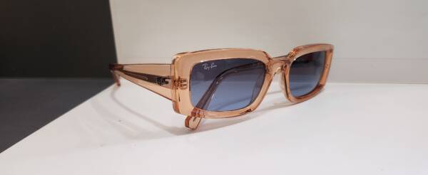 Ray Ban 4395