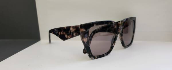 Dolce & Gabbana 4438