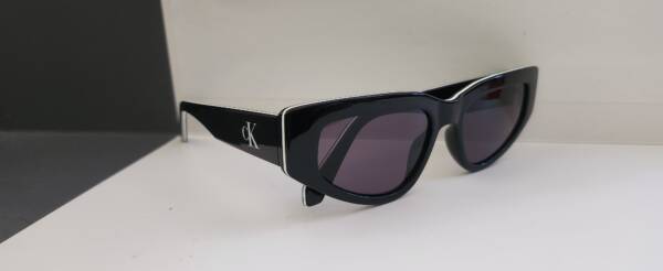 Calvin Klein 23603