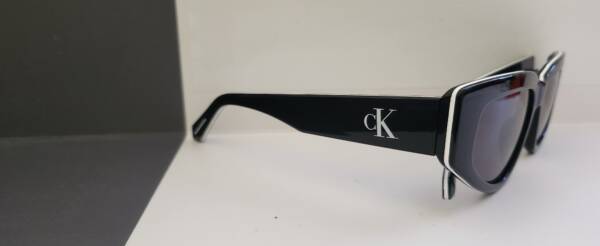 Calvin Klein 23603 - immagine 2