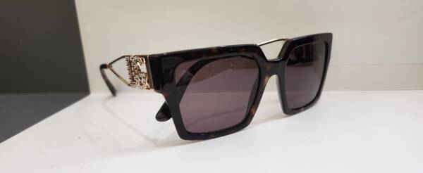 Dolce & Gabbana 4446