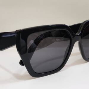 Dolce & Gabbana 4438