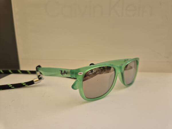 Ray Ban 9052