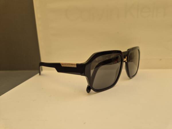 Dolce & Gabbana 4464