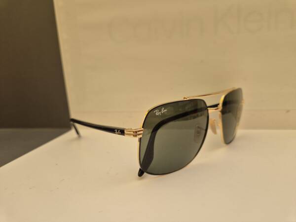 Ray Ban 3699