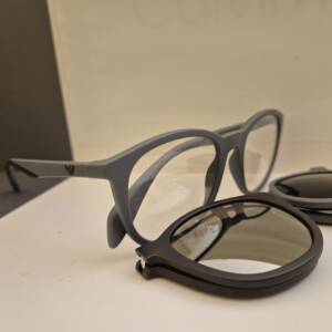 Emporio Armani 4211