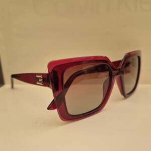 Guess 7908