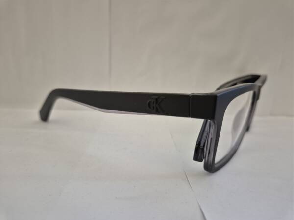 Calvin Klein 24617 - immagine 2