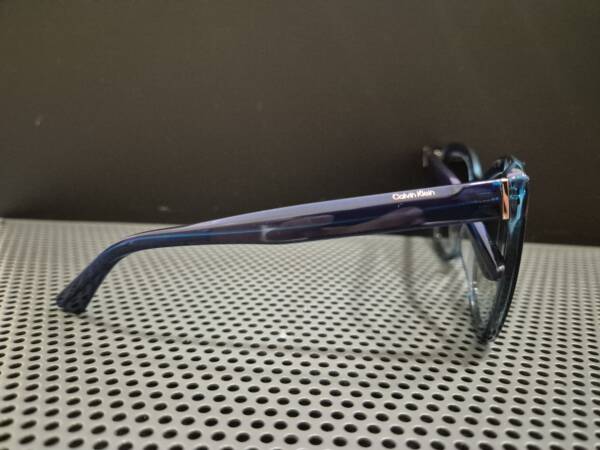 Calvin Klein 22530 - immagine 2