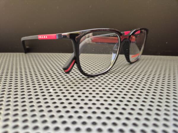 Prada 04R