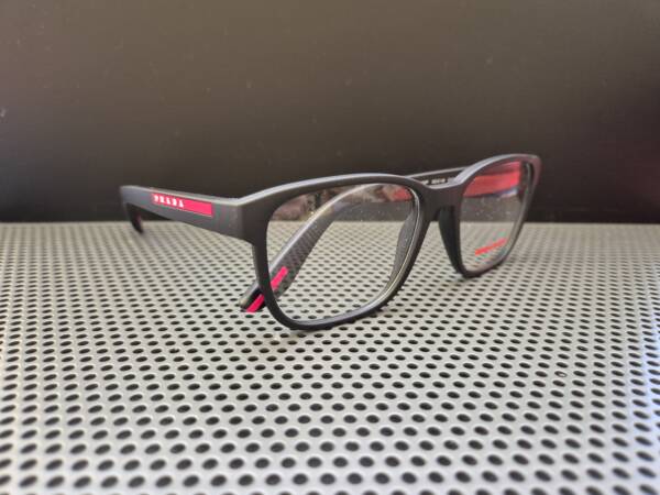 Prada 06P