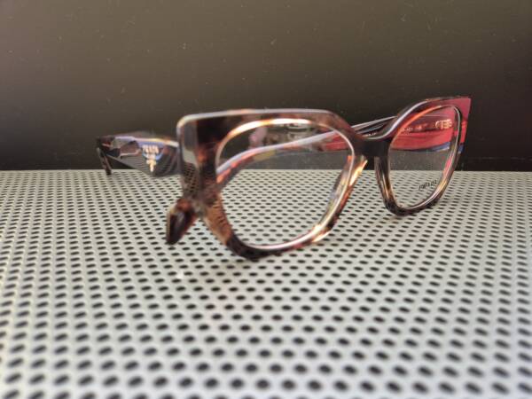 Prada 18W