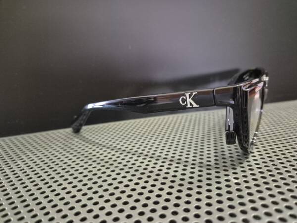 Calvin Klein 24628 - immagine 2