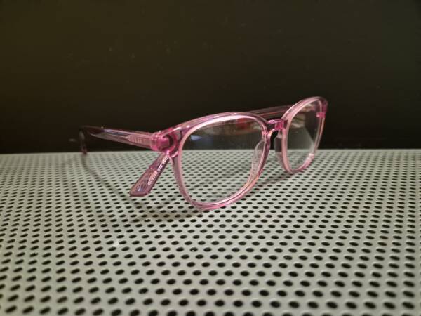 Guess 8289