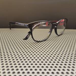Guess 8289